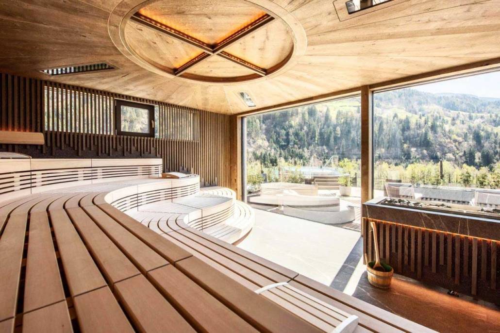 Quellenhof Luxury Resort Passeier Hotel con spa in Trentino