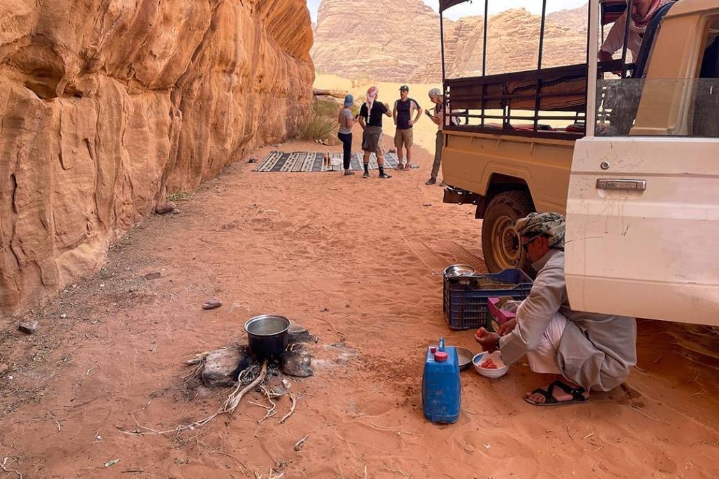 Pranzo nel deserto del Wadi Rum